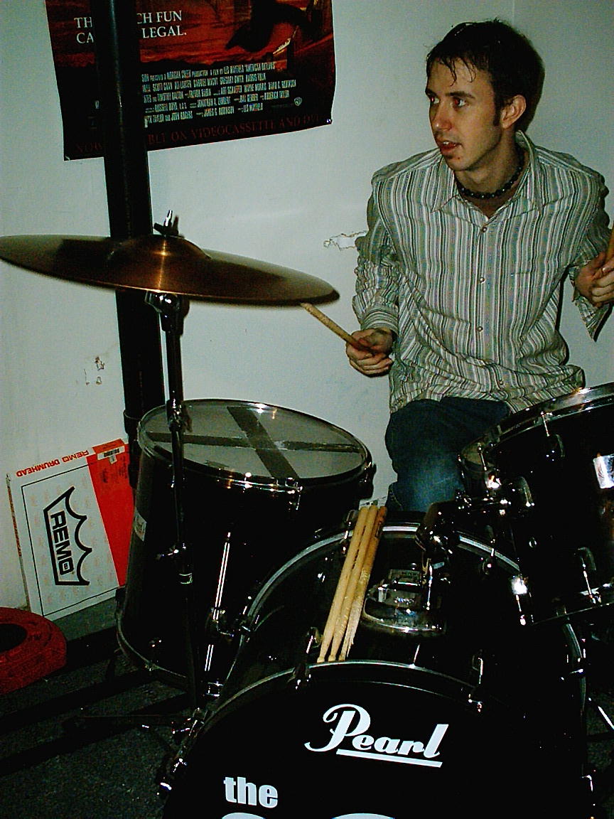 The Spyes — rehearsal space, Pearl drum kit